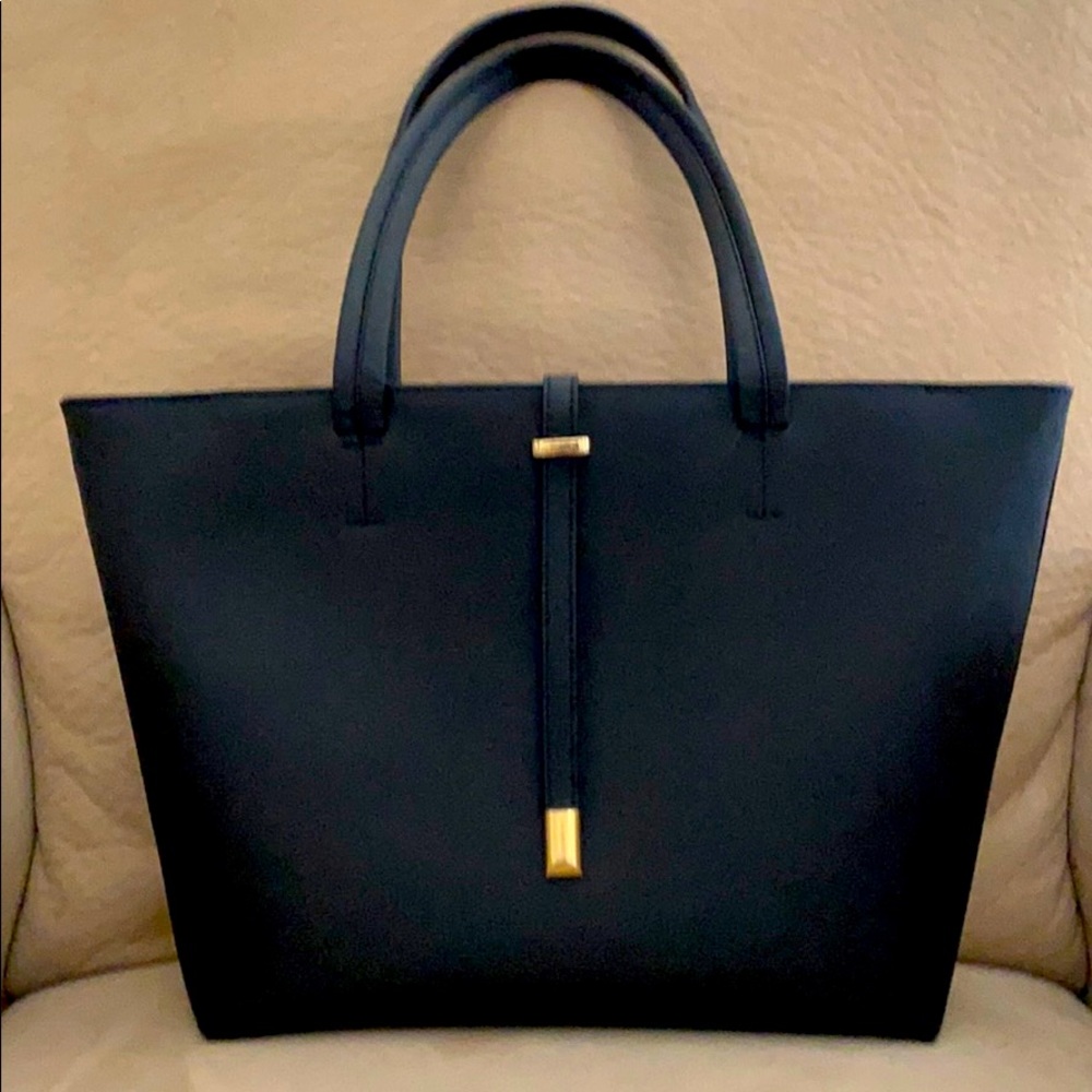 Vince Camuto Leila small leather tote black